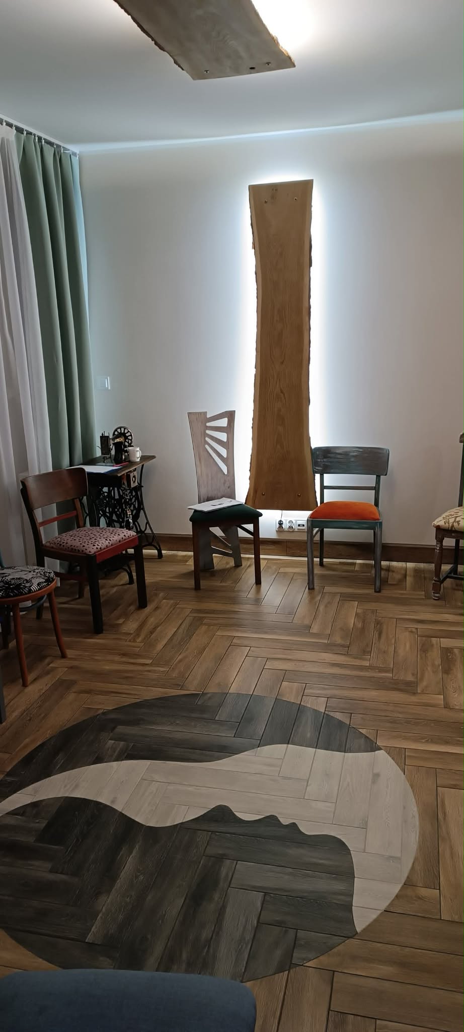 Wnętrze sali — detal